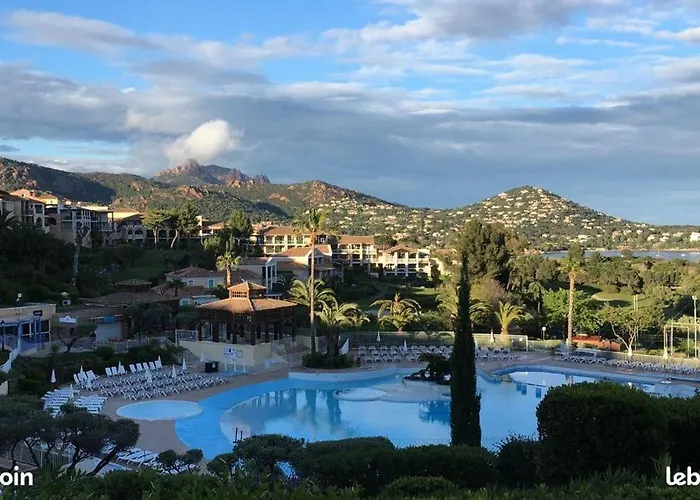 Cap Soleil J4 Appt 124 Lägenhet *